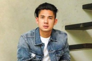 Kim Kurniawan, pesepakbola PERSIB Bandung ini, memiliki gaya rambut  paling Trendy